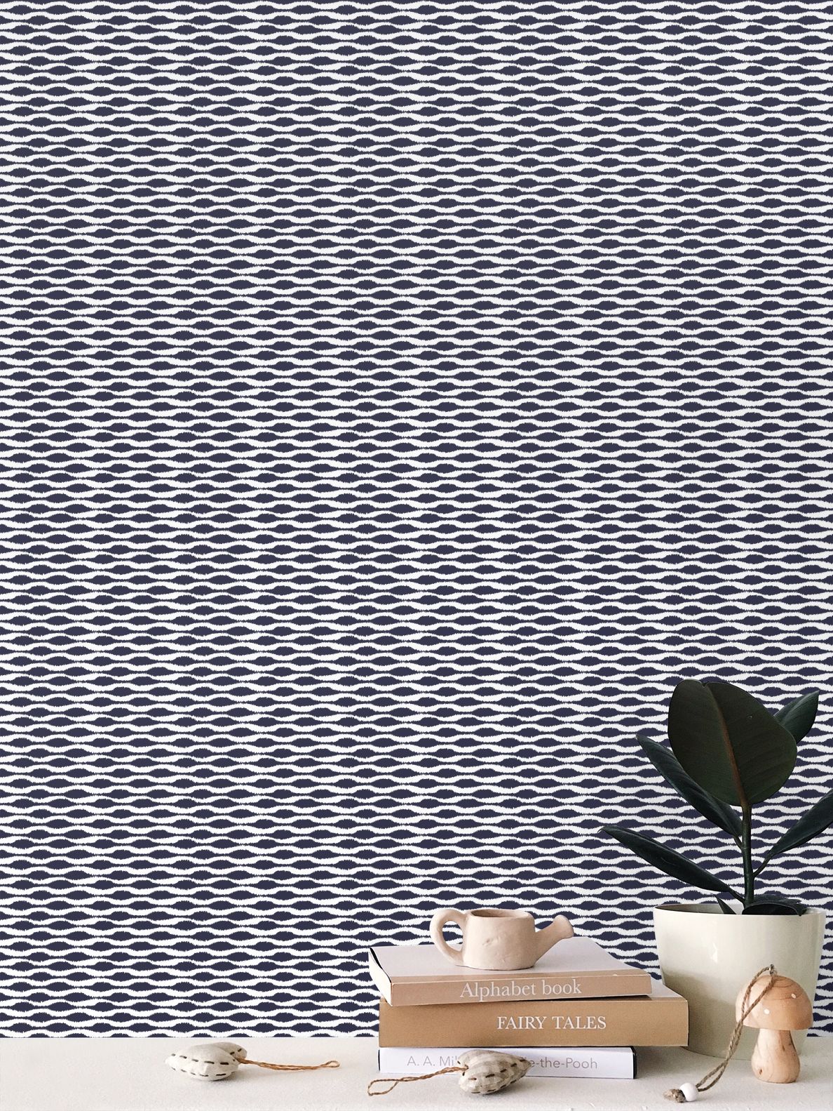 Ogee Wallpaper-White/Dark Blue