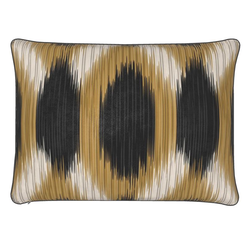 Demure Velvet Cushion